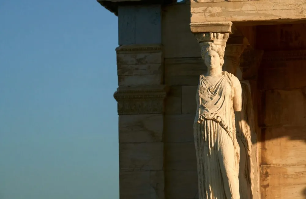 Standbeeld op Akropolis in Athene, Griekenland